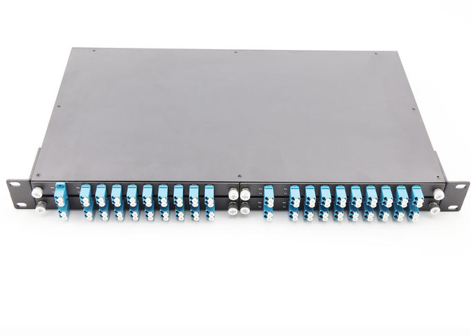 1470 zet het de Multiplextelegraafrek van ~ 1610nm CWDM Vier in Één Type met UPG-Haven op