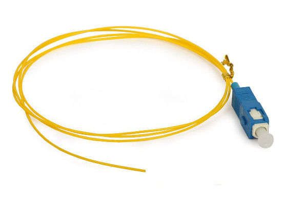 China Van de Vezel Optisch Vlecht Simplex 0.9MM van Sc/UPC van de de Kabeldiameter Laag Achter de Bezinningsverlies leverancier