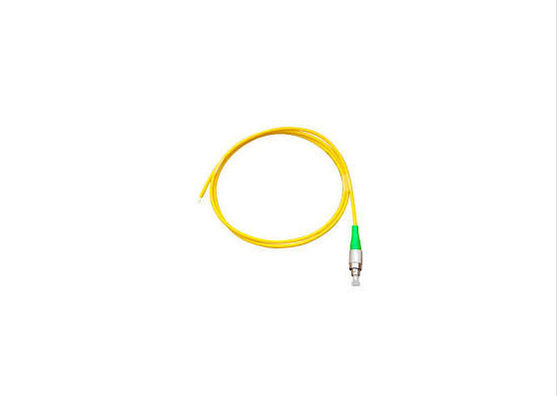 China FC/APC de Simplexgrootte van de Vezel Optische Vlecht G652D 2.0mm voor Gebouwinstallaties leverancier