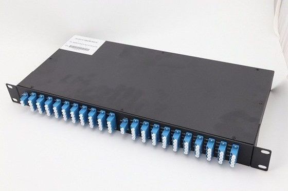 China LC/UPC Schakelaarsdwdm Mux Demux 1537.40nm Golflengte voor Vezel Optische Versterker leverancier