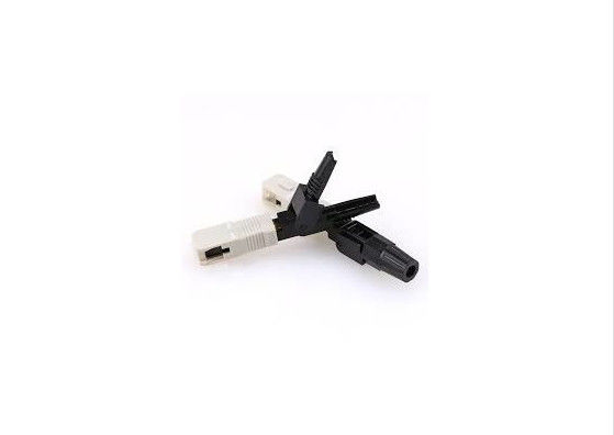 3.0mm van de het Gebiedsassemblage van Sc/UPC de Schakelaar Multimode Enig - Kern voor CATV-Netwerk leverancier
